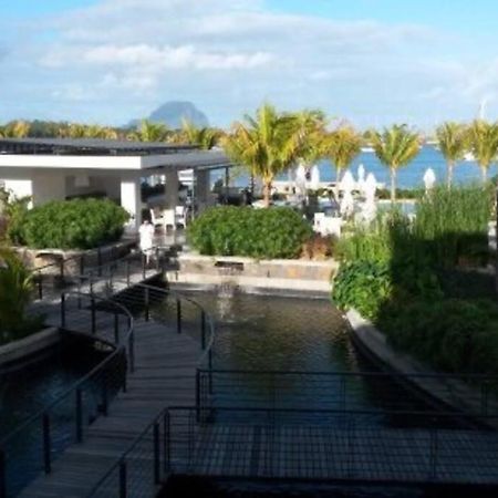 Latitude Luxury Seafront Suite Rivière Noire Kültér fotó